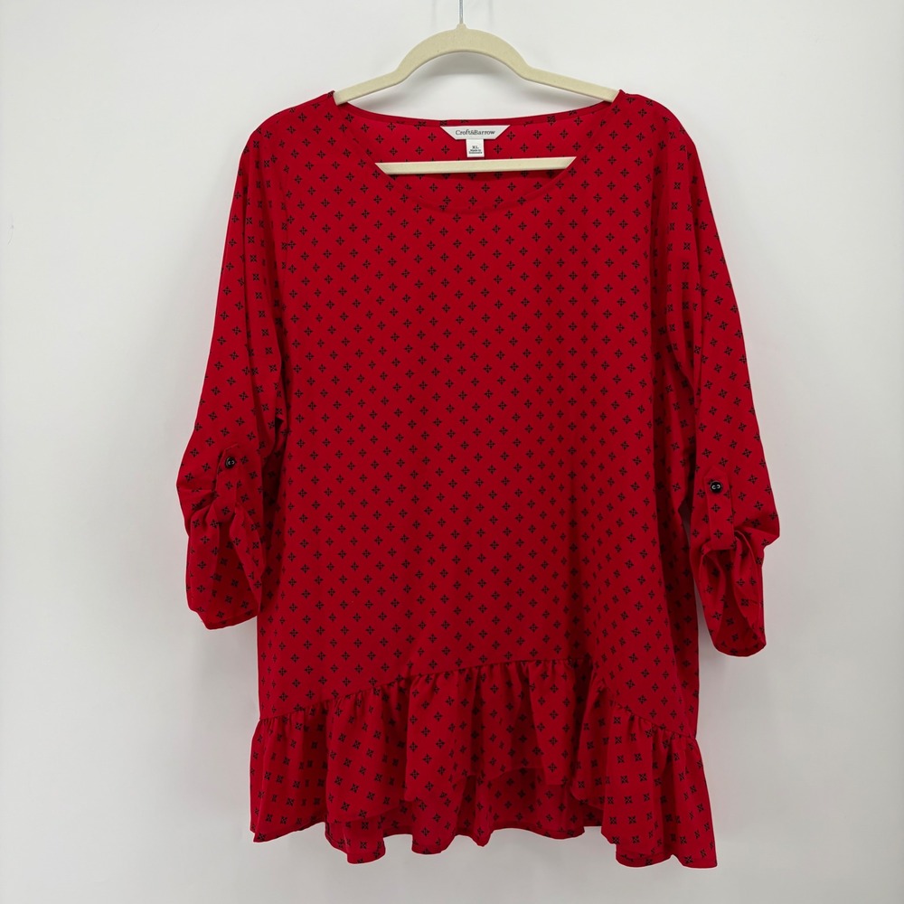 Croft & Barrow Womens XL Red Geometric Print Ruffle Hem Roll Tab Sleeve Blouse